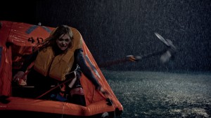 Lovit kosatky s lodním hákem? Na nafukovacím člunu? Vážně?