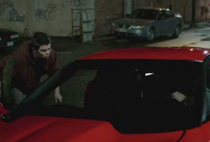 I když červené, pořád je to to samé auto.