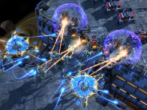 Ukázka ze hry Starcraft II: Wings of Liberty.