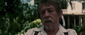 John Hurt toho mnoho nenamluví.