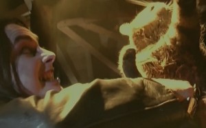 Film plný divných lidí.